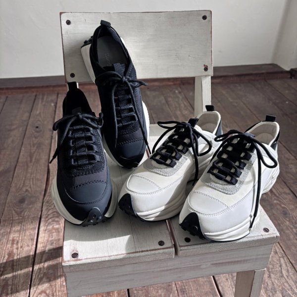 画像7: [ilungo]バイカラーのスパイクスニーカー (7)