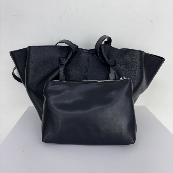 画像7: バッグ ソフトレザーのポーチ付きトート/3月上旬配送 (7)