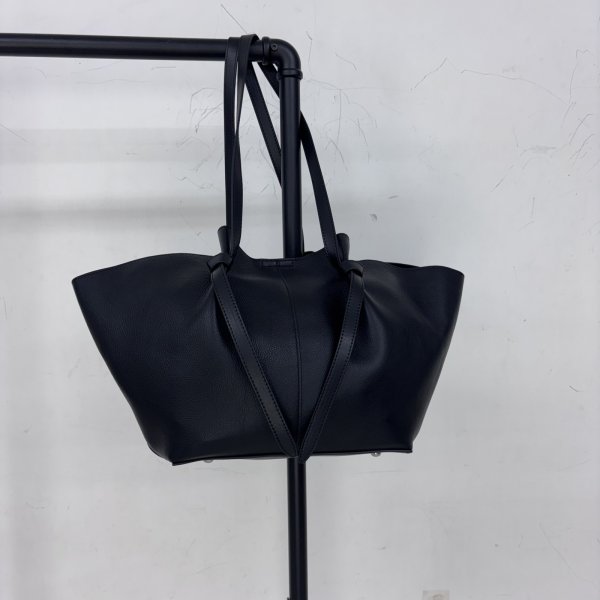 画像8: バッグ ソフトレザーのポーチ付きトート/3月上旬配送 (8)