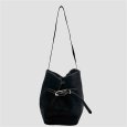 画像2: バッグ Belted Bucket Shoulder Bag (2)