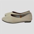 画像2: Ultra-Soft Leather Flat Pumps (2)